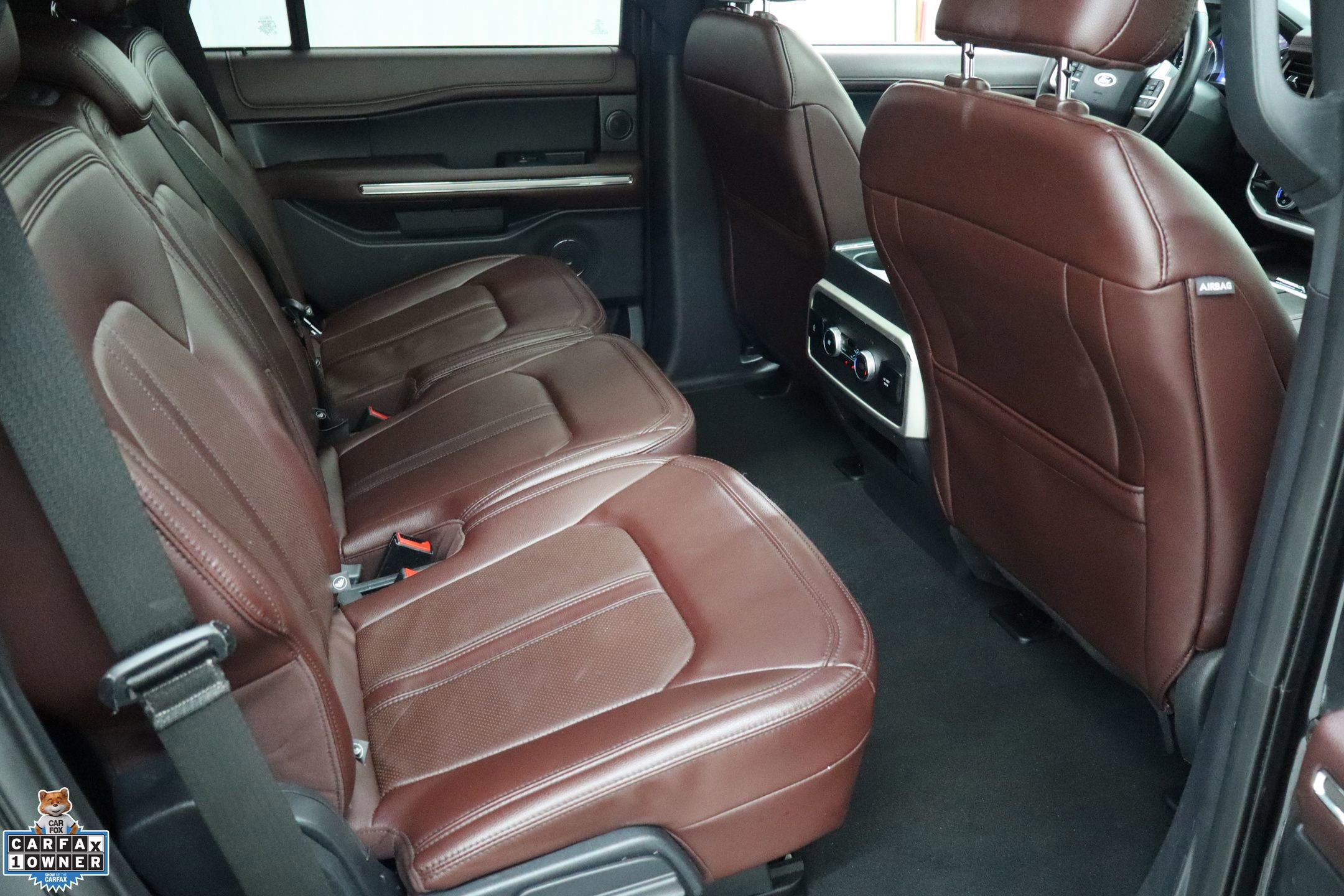 Certified 2024 Ford Expedition Limited image 28