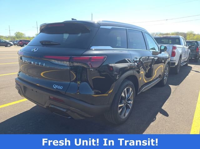 Used 2023 INFINITI QX60 Luxe AWD/4WD image 2
