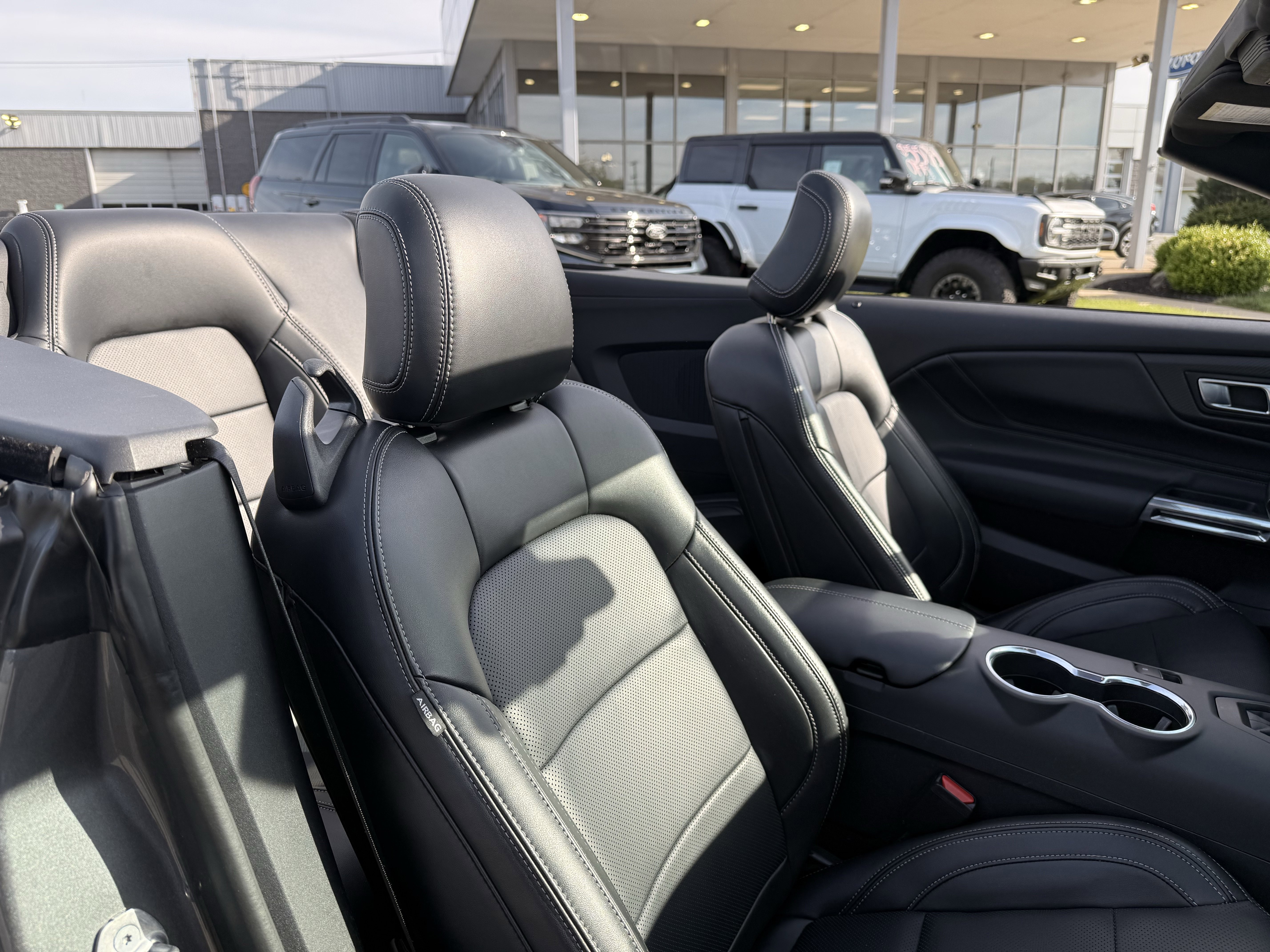 Certified 2025 Ford Mustang Premium RWD image 30