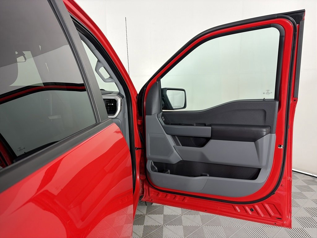 Certified 2023 Ford F150 XLT w/ Trailer Tow Package image 29