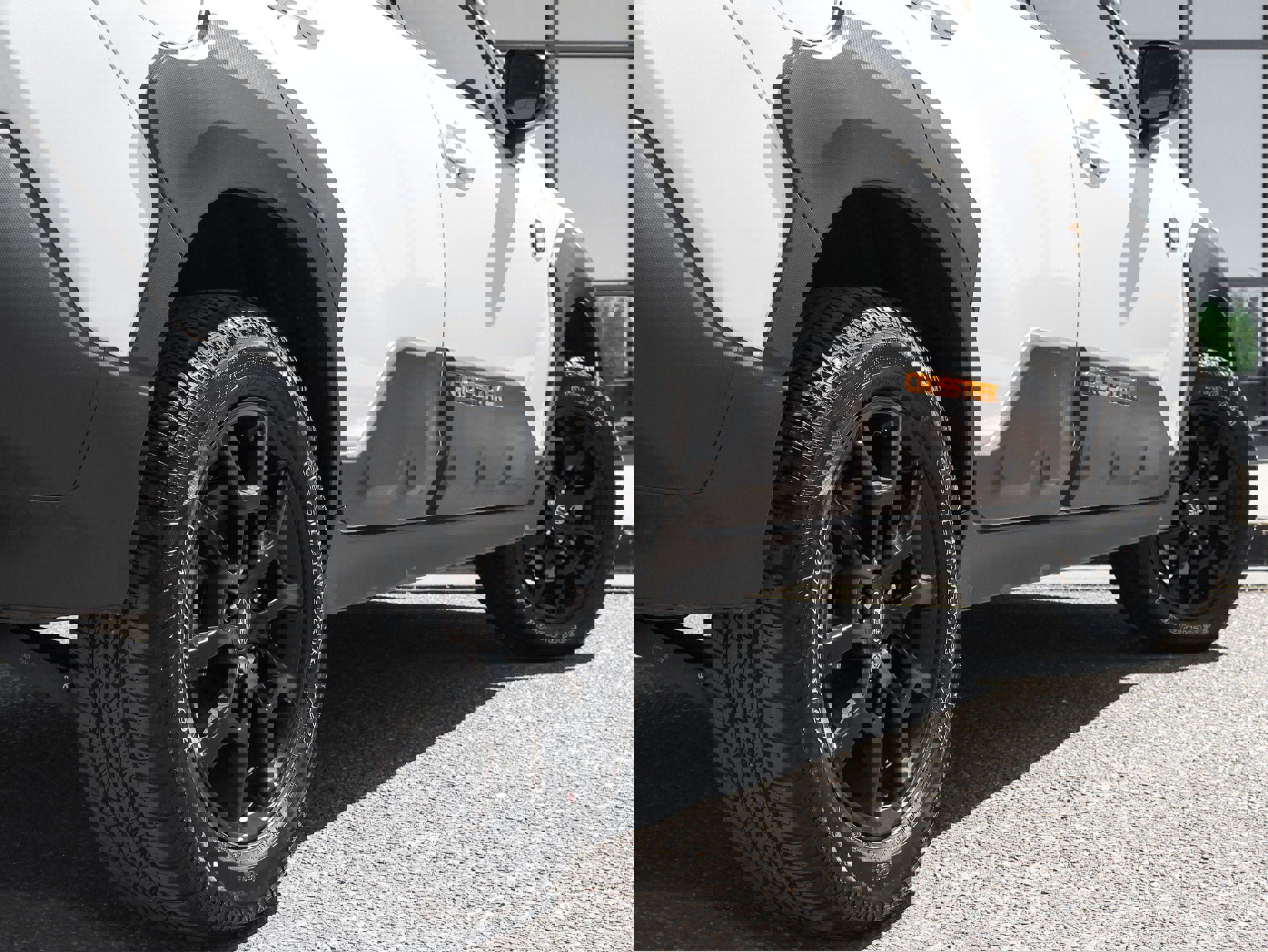 Used 2024 Subaru Crosstrek 2.5i Wilderness w/ Crosstrek Mirror Package AWD/4WD image 11