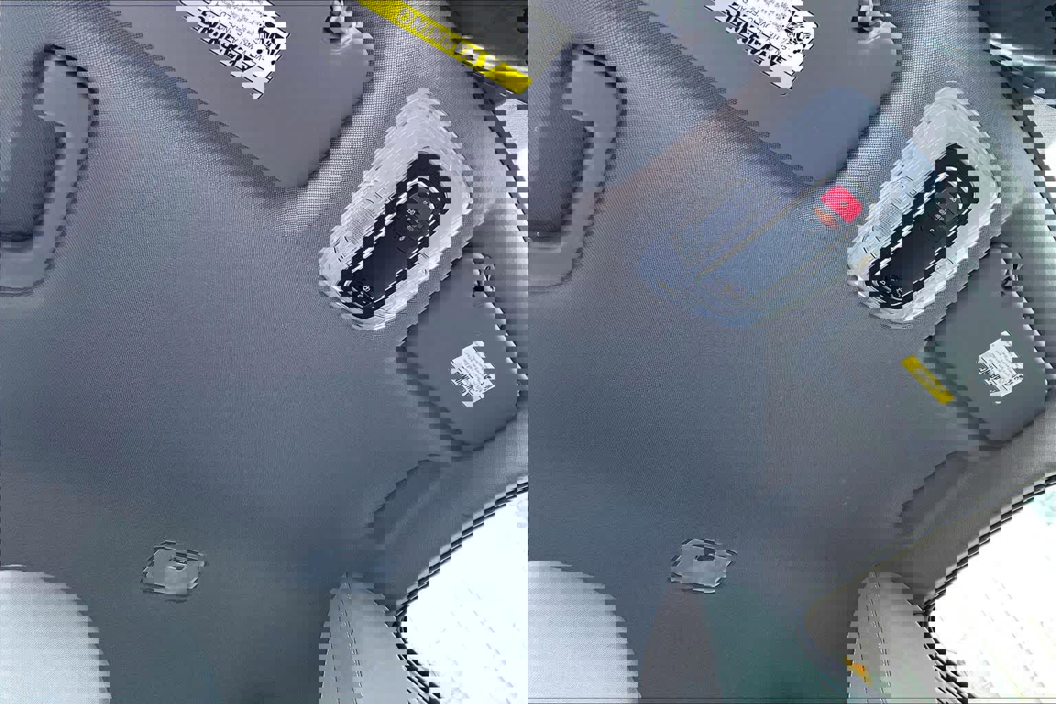 Used 2023 Hyundai Elantra SEL w/ Cargo Package image 18