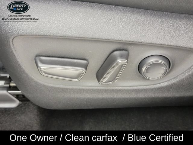 Used 2025 Toyota Highlander XLE AWD/4WD image 14