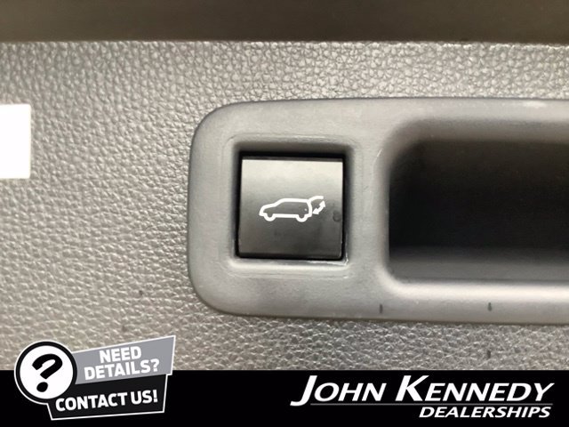 Used 2022 Toyota Highlander XLE AWD/4WD image 34
