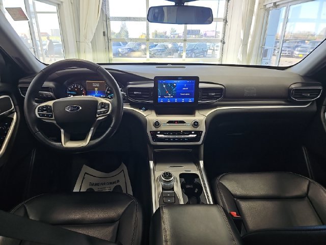Certified 2020 Ford Explorer XLT w/ Equipment Group 202A AWD/4WD image 12