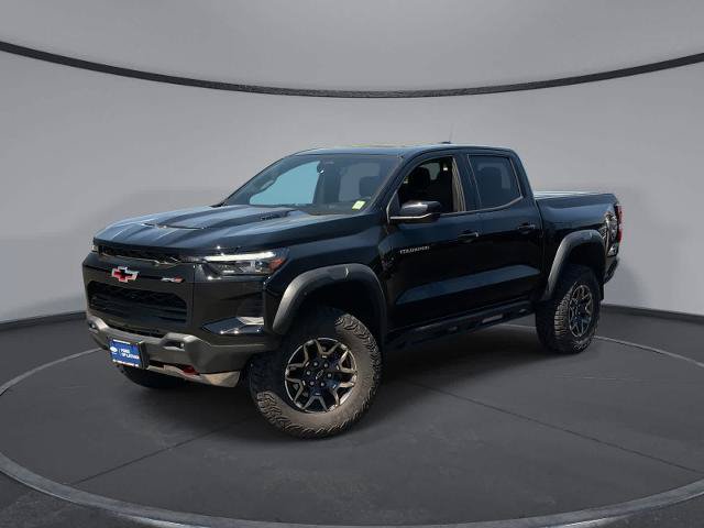 Used 2025 Chevrolet Colorado ZR2 w/ Technology Package