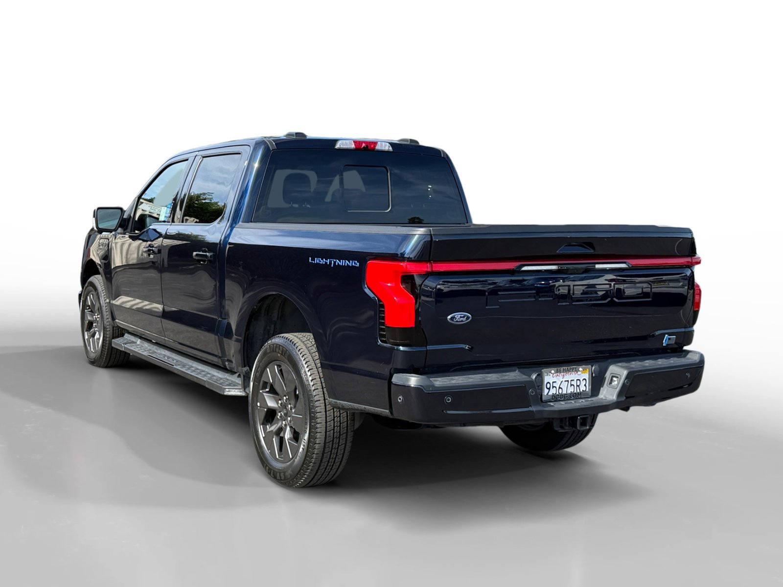 Certified 2022 Ford F150 Lightning Lariat image 5