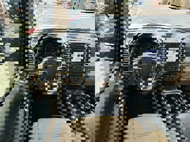 Certified 2017 Ford F250 Lariat w/ Chrome Package image 23