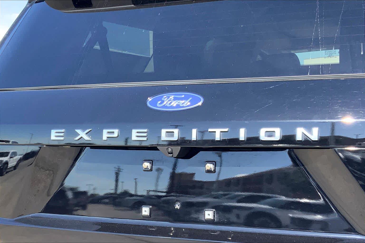 Certified 2025 Ford Expedition Max Active AWD/4WD image 28
