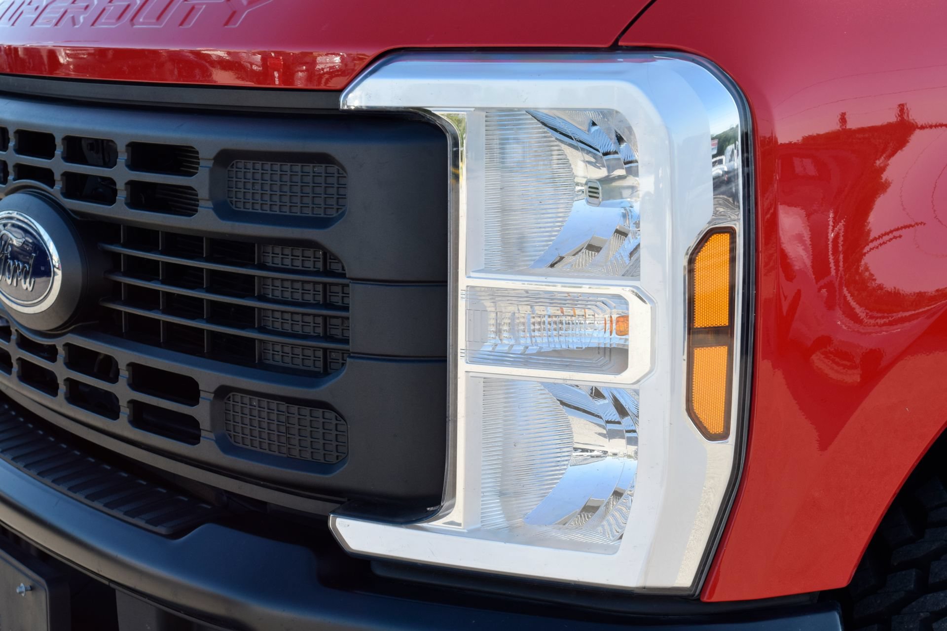 Certified 2025 Ford F350 XL w/ XL Off-Road Package AWD/4WD image 23