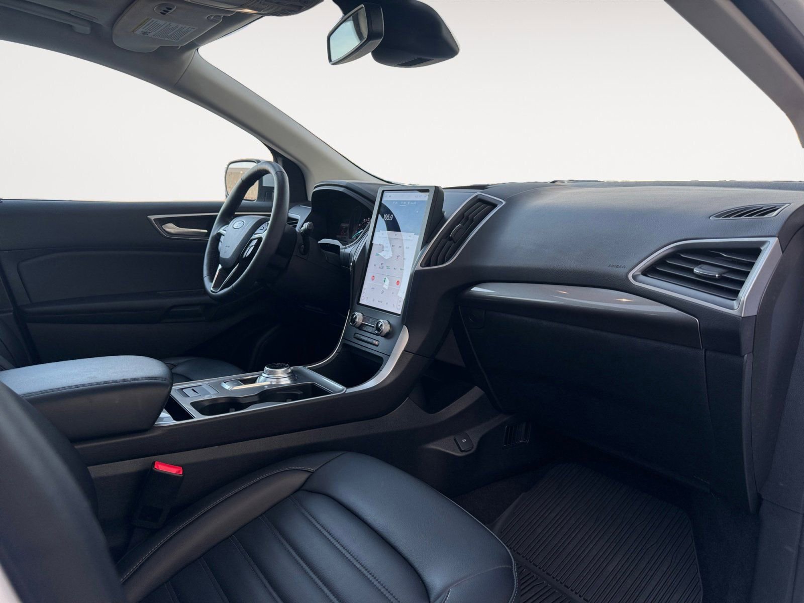 Certified 2024 Ford Edge SEL w/ Convenience Package image 15