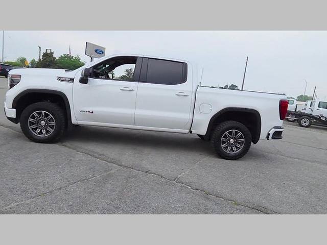 Used 2025 GMC Sierra 1500 AT4 AWD/4WD image 32