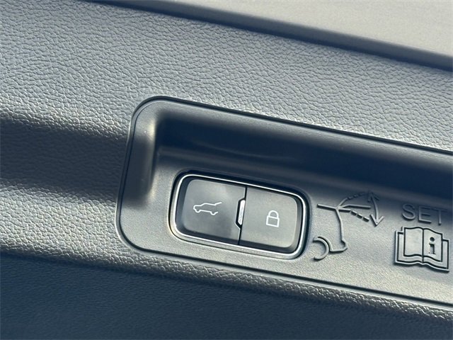 Certified 2023 Ford Explorer XLT w/ Equipment Group 202A image 28