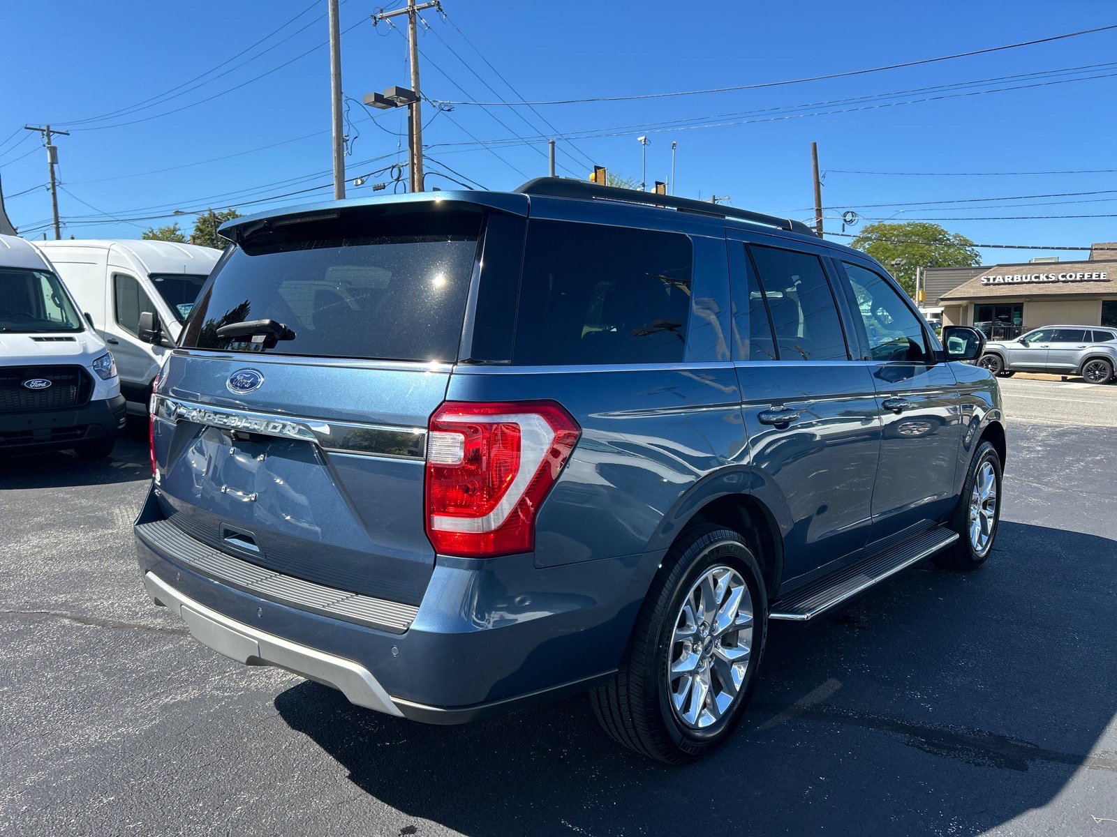 Certified 2020 Ford Expedition XLT w/ Equipment Group 202A AWD/4WD image 20