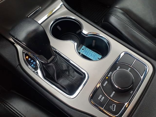 Used 2021 Jeep Grand Cherokee Limited image 21