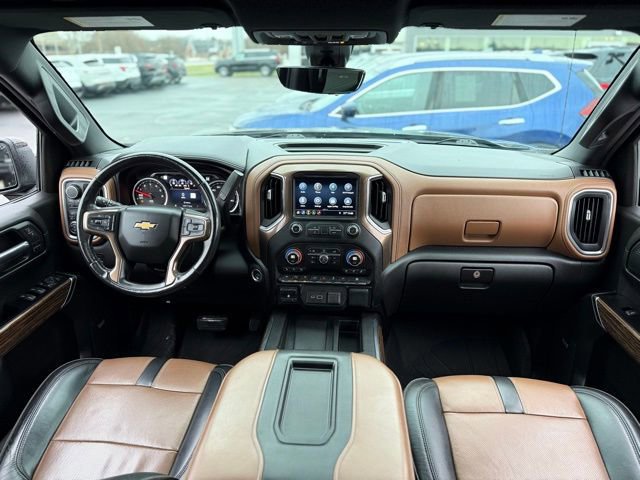 Used 2019 Chevrolet Silverado 1500 High Country w/ Technology Package image 15