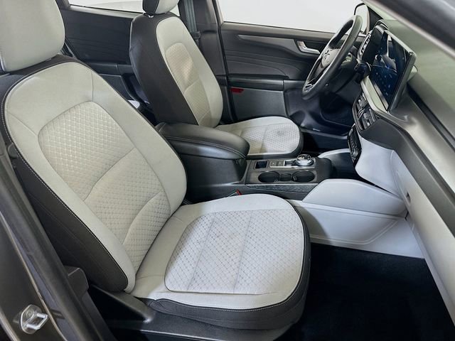 Certified 2023 Ford Escape Active w/ Tech Pack #2 image 12