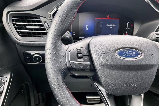 Certified 2024 Ford Escape ST-Line Select w/ Tech Pack #1 AWD/4WD image 18