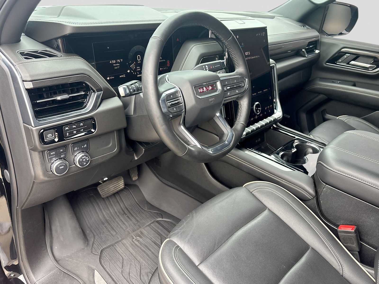 Used 2025 GMC Yukon Elevation w/ LPO, Floor Liner Package AWD/4WD video 2