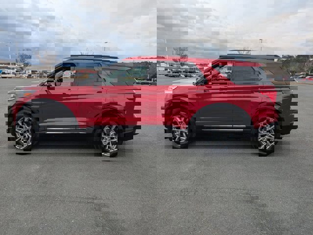 Certified 2022 Ford Explorer XLT w/ Equipment Group 202A image 2