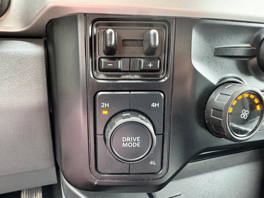 Certified 2024 Ford F350 XLT AWD/4WD image 35