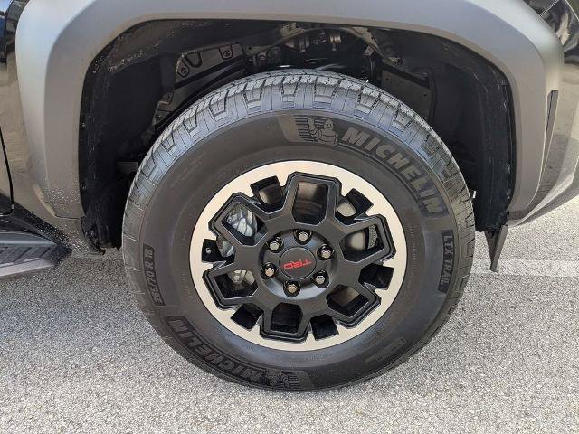Used 2025 Toyota 4Runner TRD Off-Road Premium AWD/4WD image 11