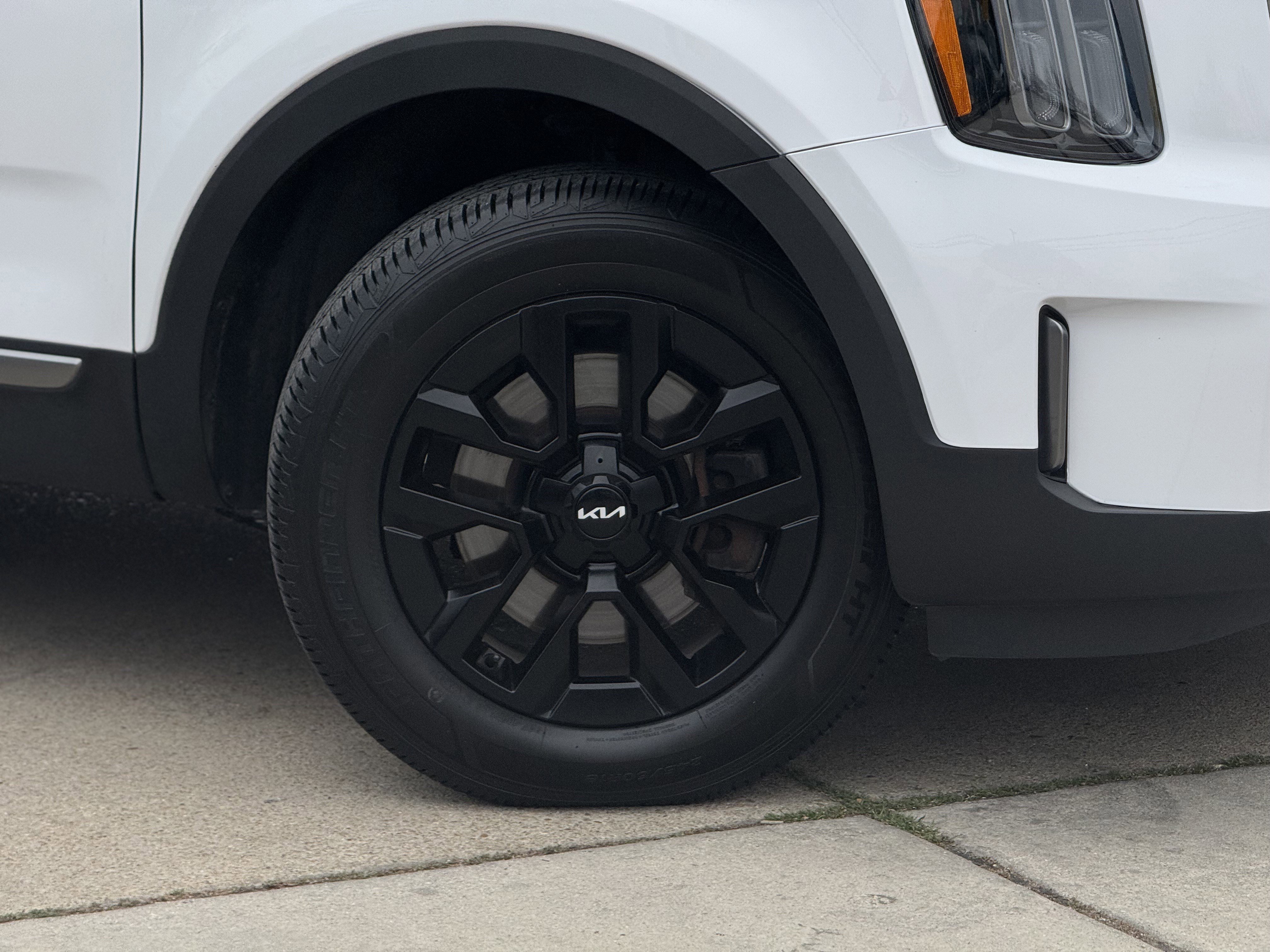 Used 2023 Kia Telluride SX X-Pro image 7