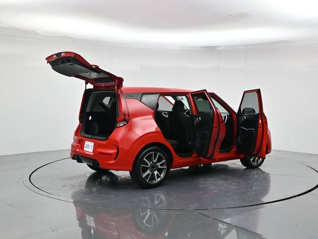 Used 2021 Kia Soul GT-Line FWD image 52