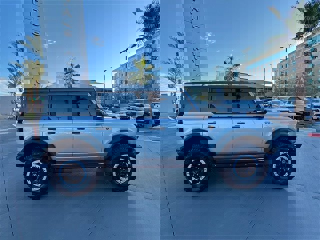 Certified 2024 Ford Bronco Badlands image 6