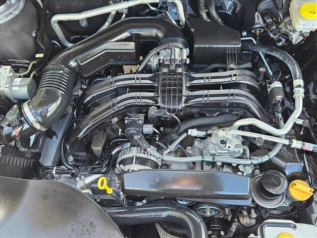 Used 2025 Subaru Outback AWD/4WD image 21