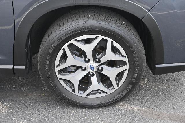 Used 2022 Subaru Forester Premium AWD/4WD image 16