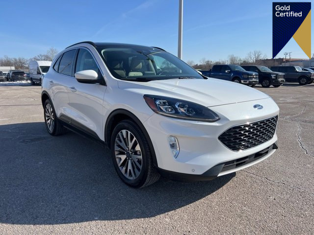 Certified 2022 Ford Escape Titanium w/ Class II Trailer Tow Package image 1