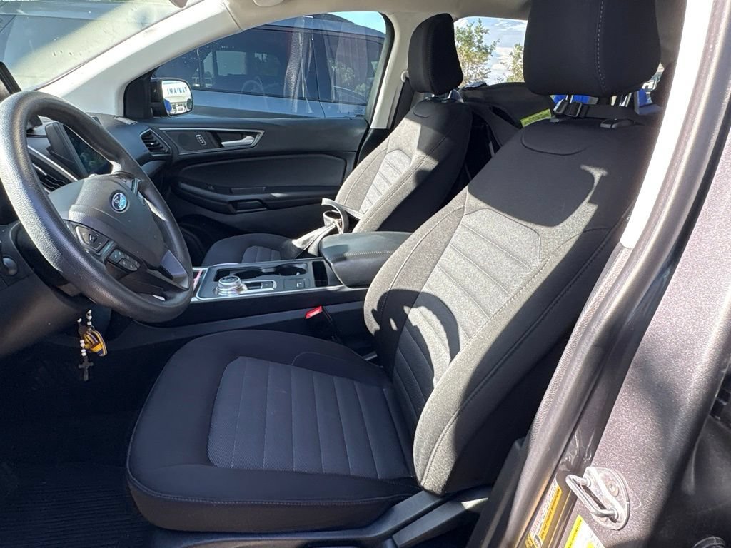 Certified 2024 Ford Edge SE w/ Black Appearance Package AWD/4WD image 7