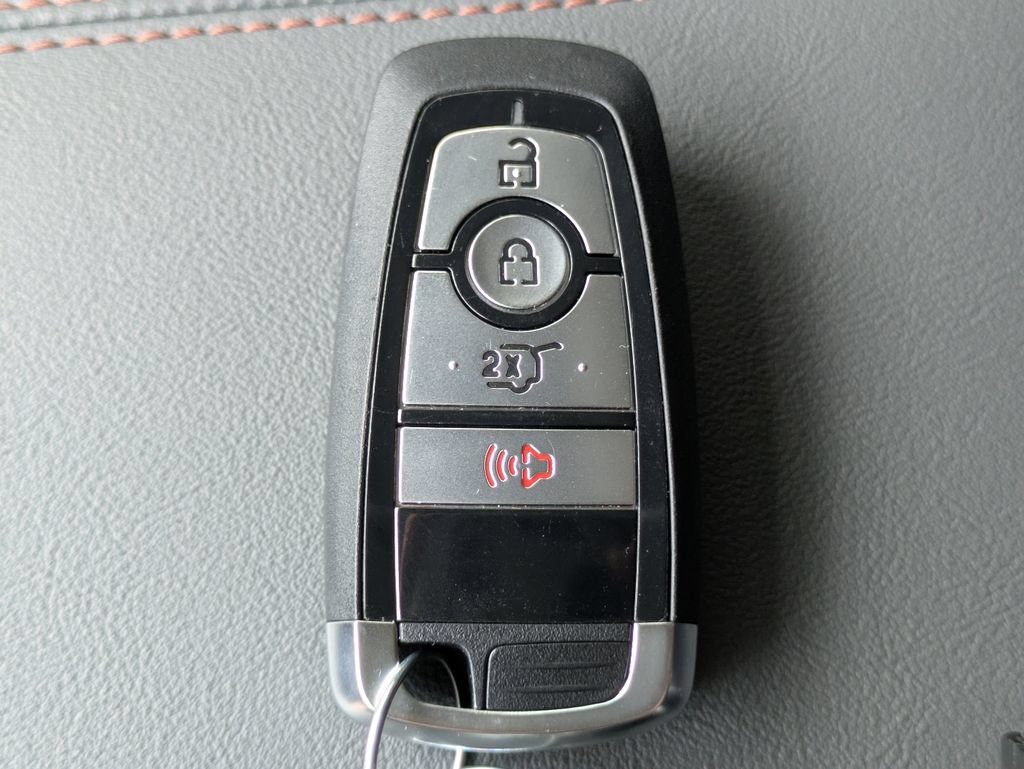 Certified 2025 Ford Explorer Active RWD image 29