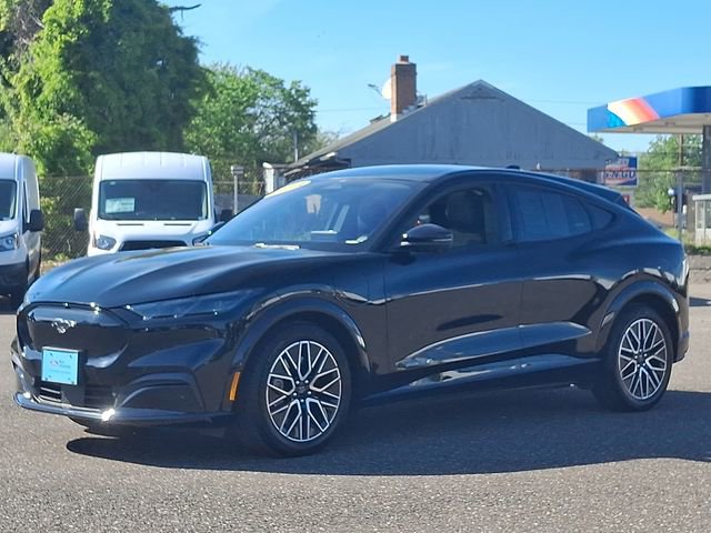 Certified 2024 Ford Mustang Mach-E Premium AWD/4WD image 3