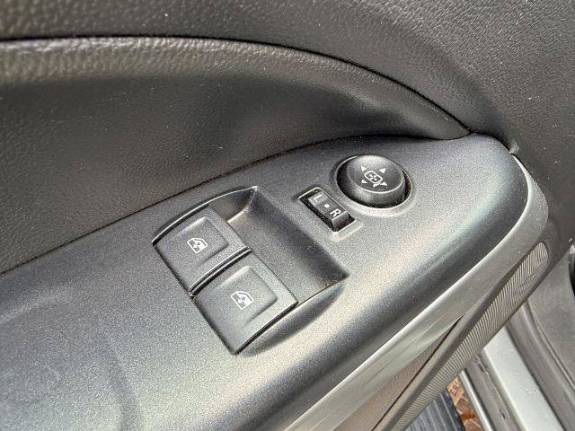 Used 2019 Chevrolet Colorado LT w/ LT Convenience Package AWD/4WD image 34