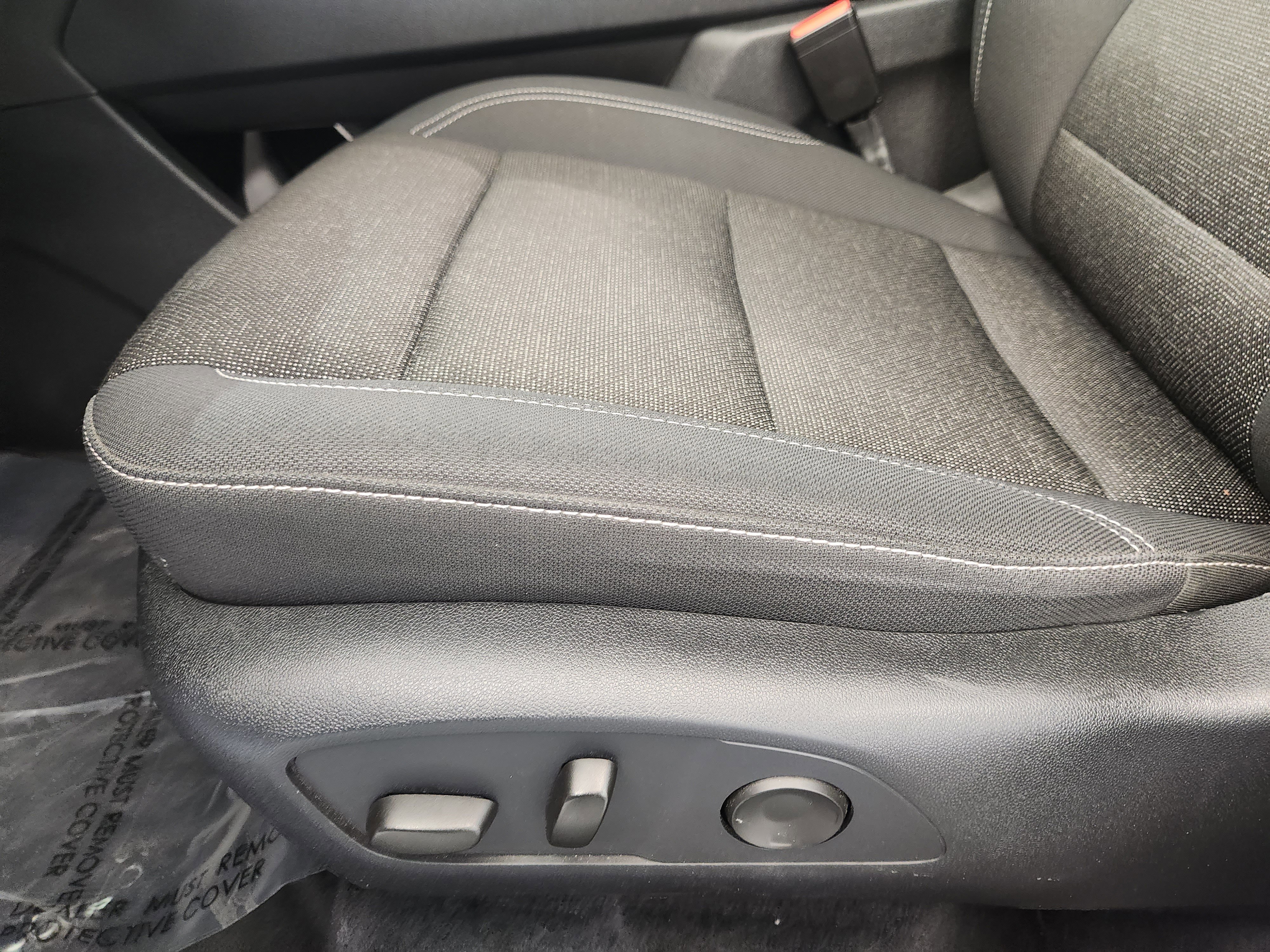 Used 2024 Chevrolet Traverse LT w/ Midnight/Sport Edition image 23