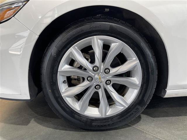 Used 2024 Chevrolet Malibu LT FWD image 10