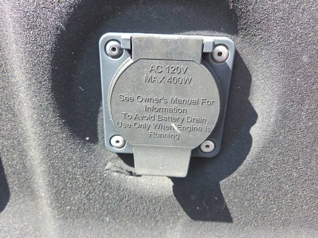 Used 2022 Nissan Frontier SV RWD image 17