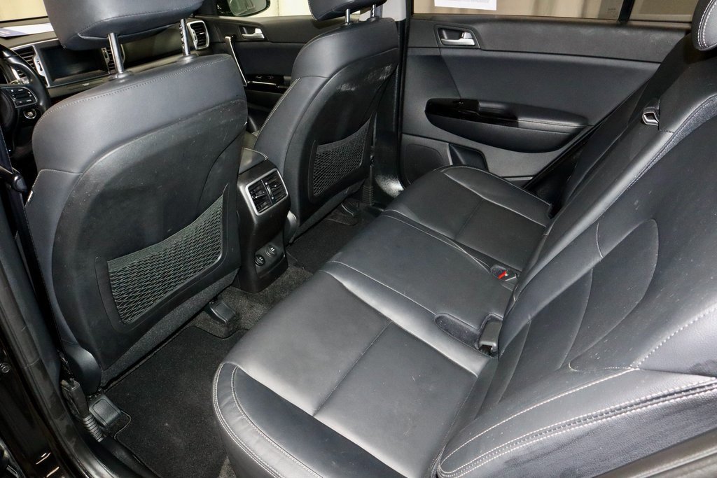 Used 2018 Kia Sportage EX image 21