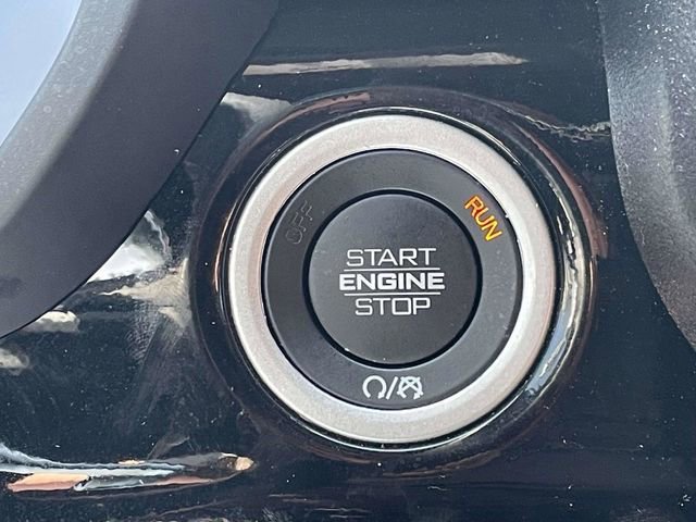 Used 2025 RAM 1500 Rebel w/ Advanced Safety Group II AWD/4WD image 17