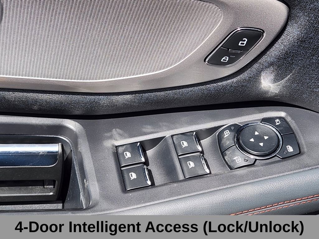 Certified 2025 Ford Expedition Active image 9