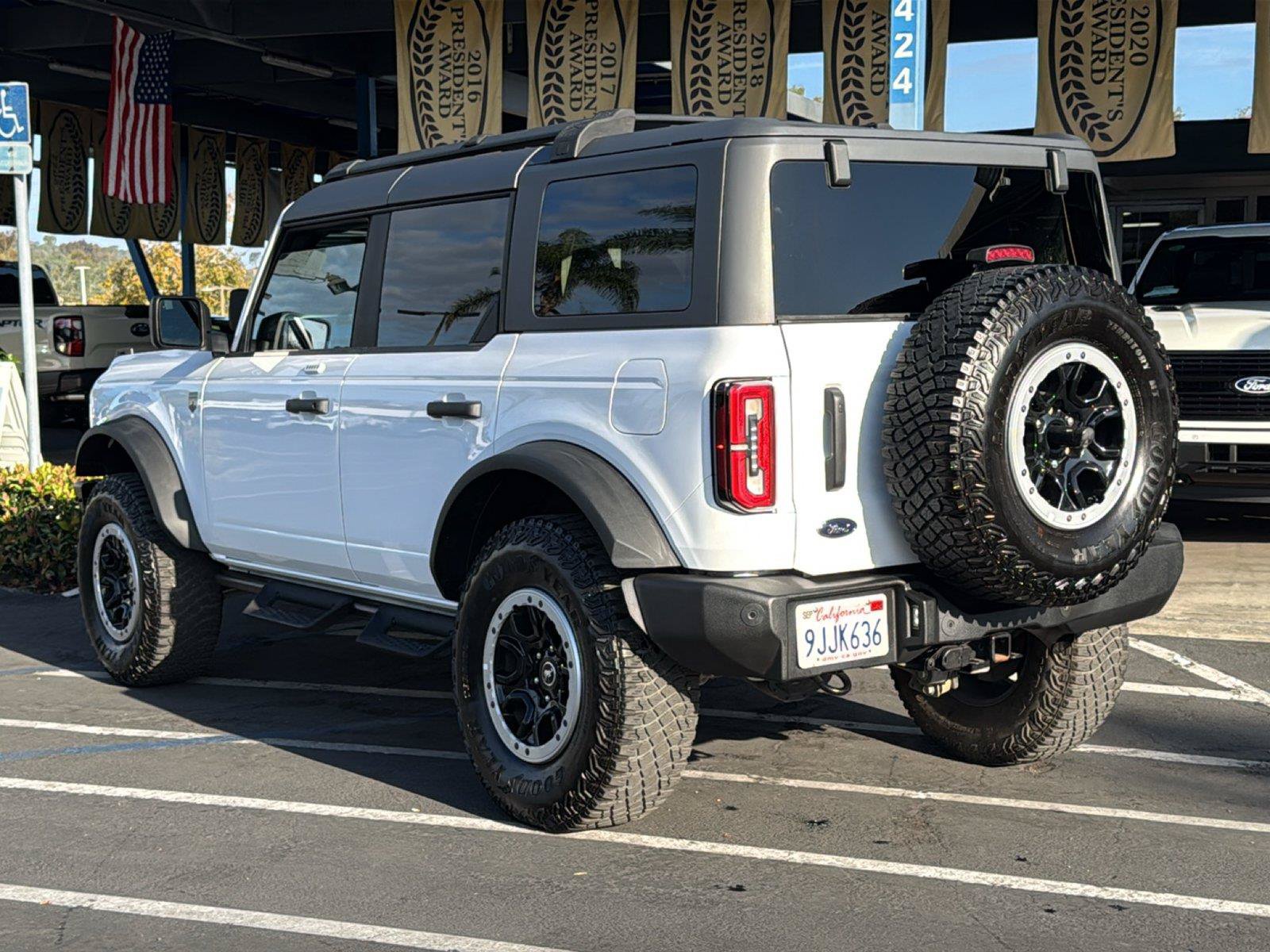 Certified 2023 Ford Bronco Big Bend w/ Sasquatch Package AWD/4WD image 12