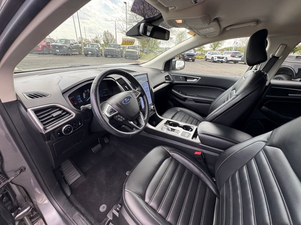 Certified 2024 Ford Edge SEL w/ Convenience Package AWD/4WD image 10