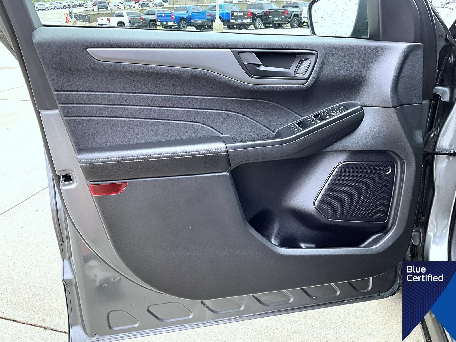 Certified 2024 Ford Escape Active AWD/4WD image 9