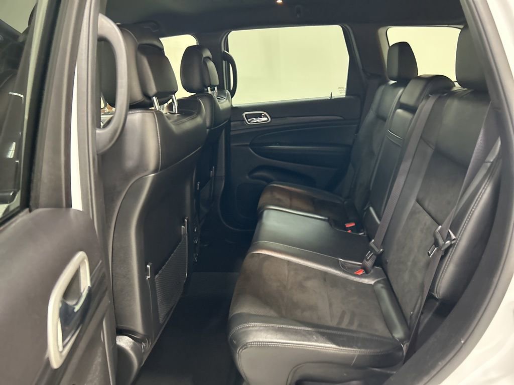 Used 2021 Jeep Grand Cherokee Laredo X image 23