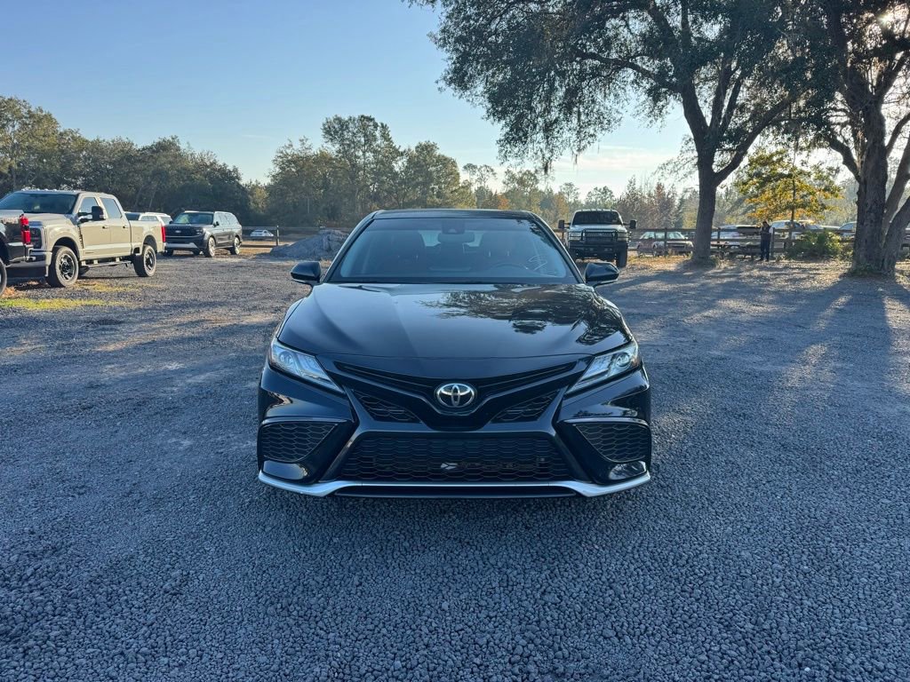 Used 2021 Toyota Camry XSE image 9