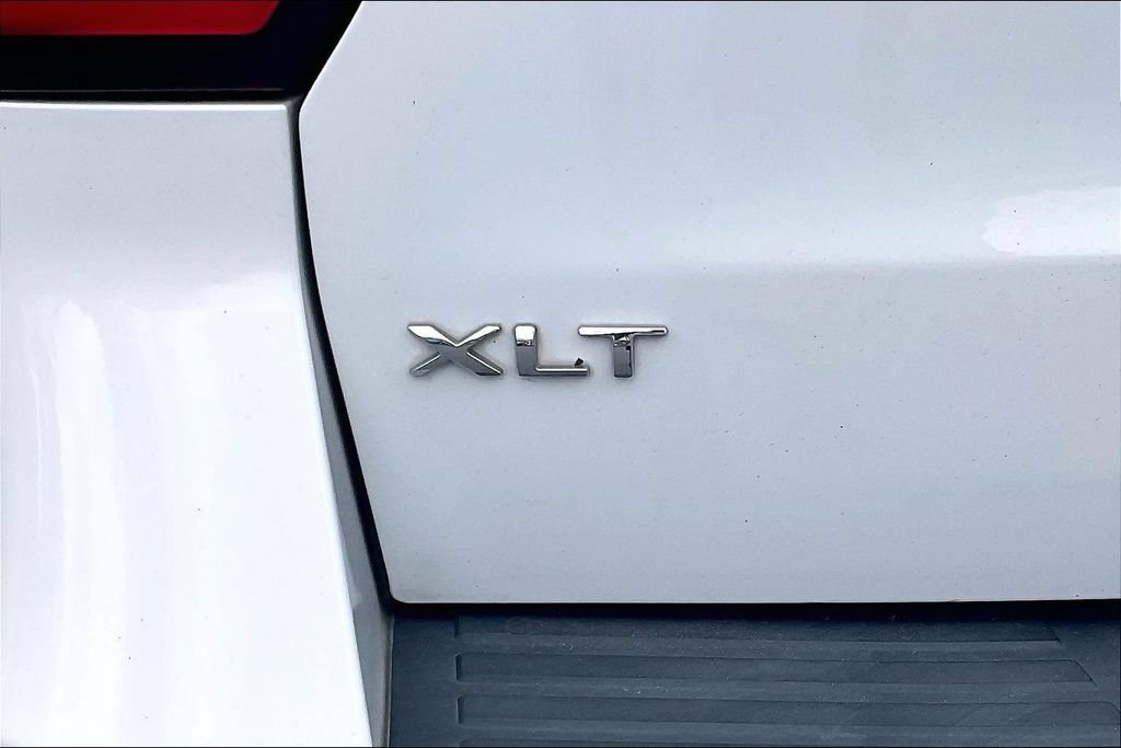 Certified 2022 Ford Expedition XLT RWD image 8