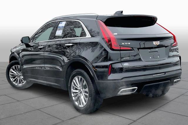 Used 2025 Cadillac XT4 Premium Luxury w/ Cold Weather Package image 12