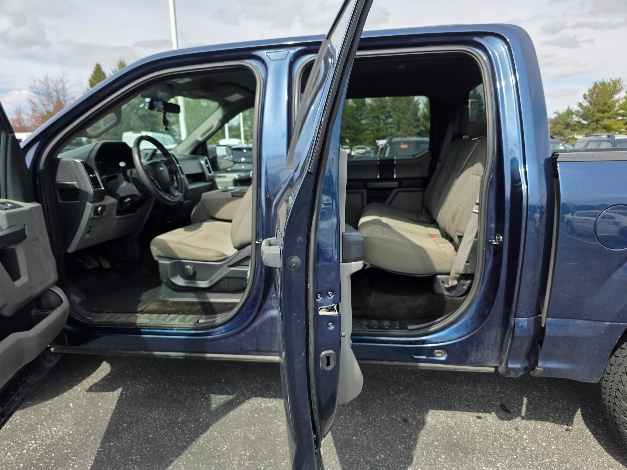 Certified 2018 Ford F150 XLT AWD/4WD image 8